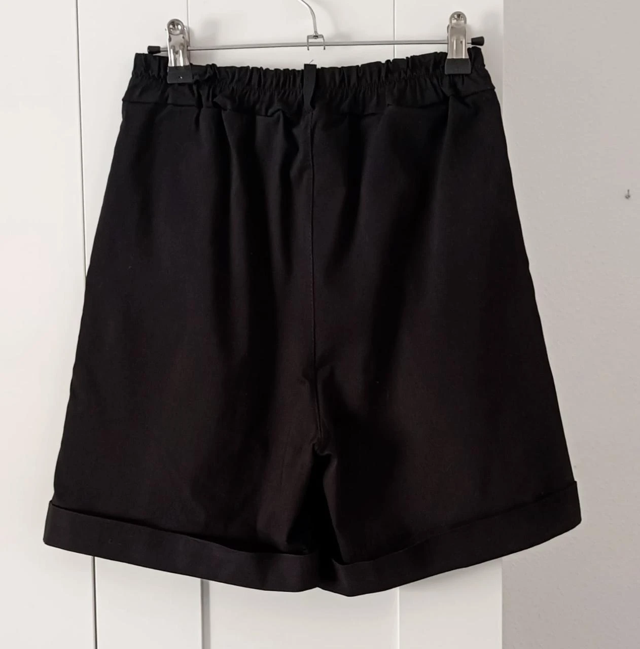 Pantalón corto negro New Collection-Talla 36/S – photo 2